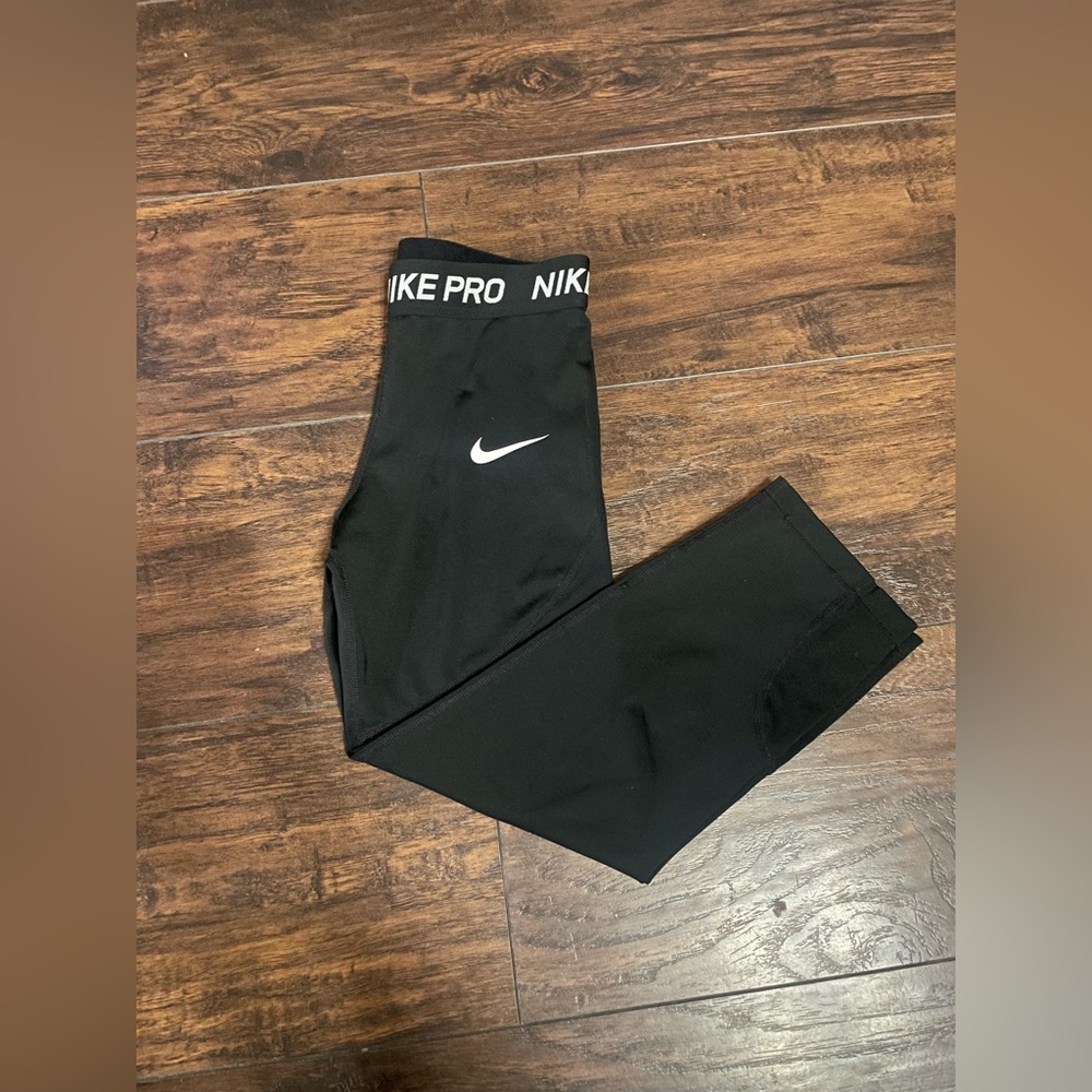 Black Nike Pro Leggings girls size 10